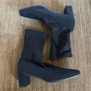 Vagabond sock boot